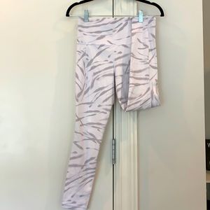 Athleta leggings